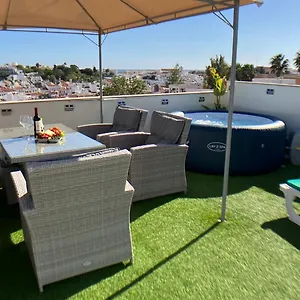 https://apartment-beta-2-bedrooms-private-rooftop-patio-with.hotelaalgarve.com